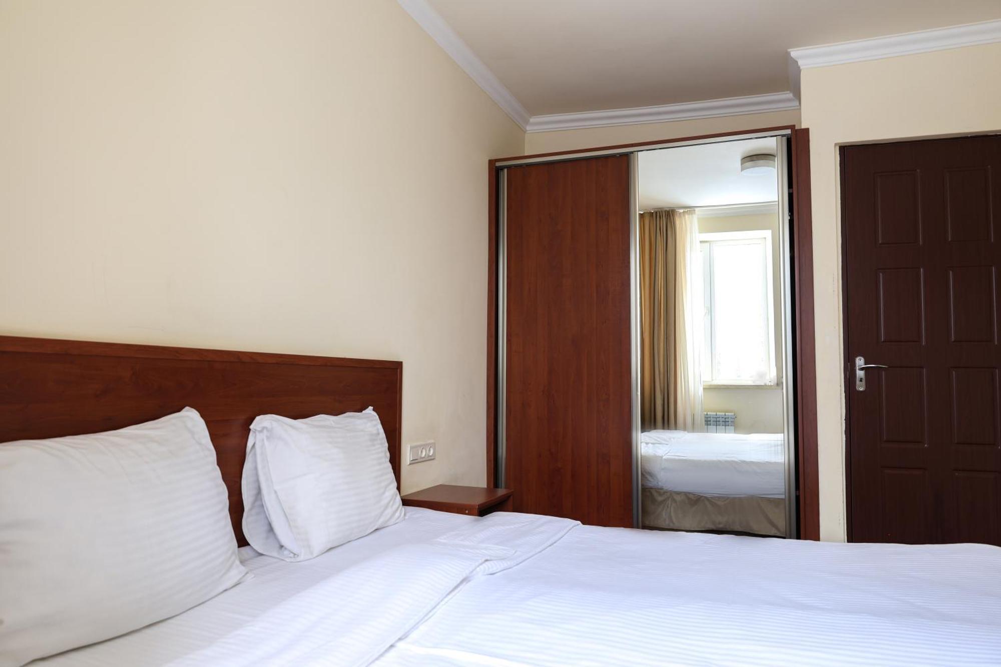 Park Resort Агверан Екстериор снимка